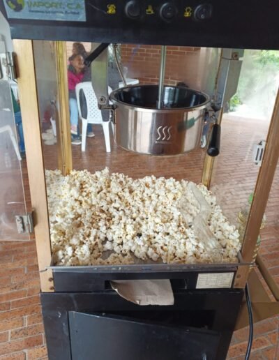 ALQUILER DE CRISPETERA,ALQUILER,PALOMITAS,MAIZ,EVENTOS.LAPSUSEVENTOS.3